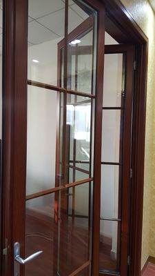 Het dubbel verglaasde het Geluiddichte Binnenland van het de Deurenbalkon van Bifold van het Aluminiumglas
